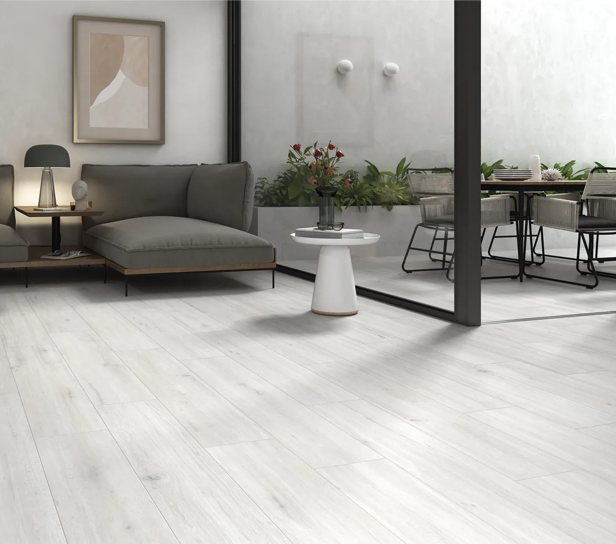 Meriadoc Gris in a living space