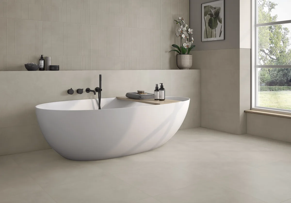 Niza Marfil in a bathroom