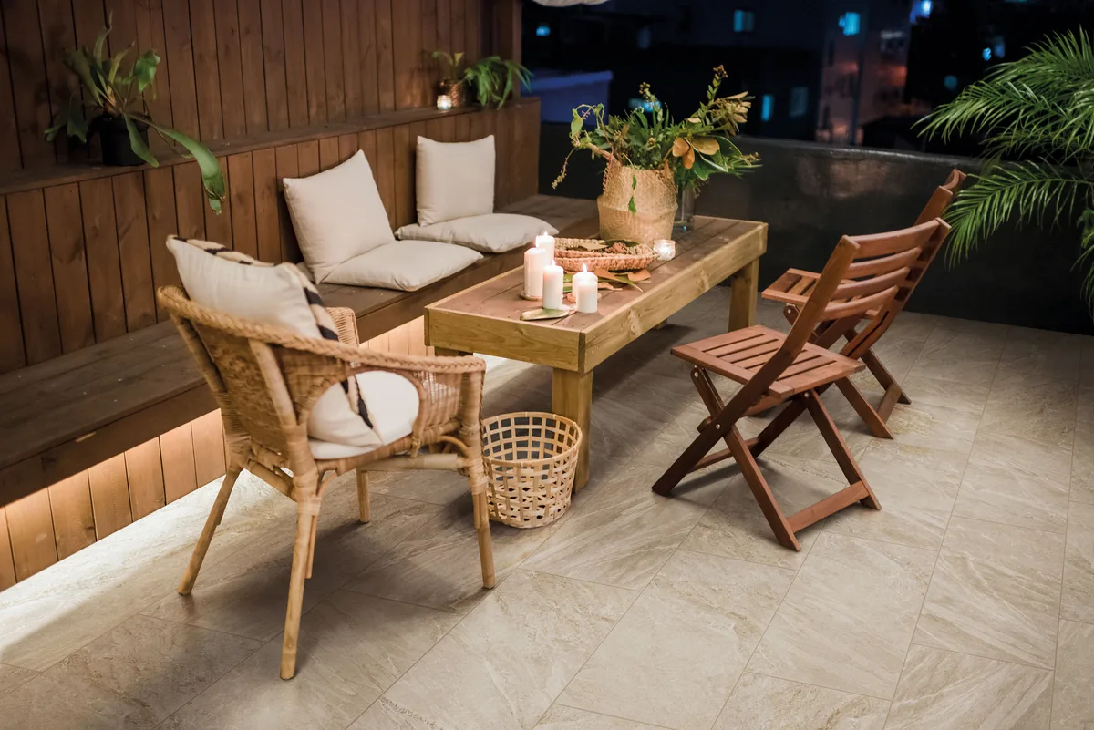 Fiordi Beige in an outdoor space